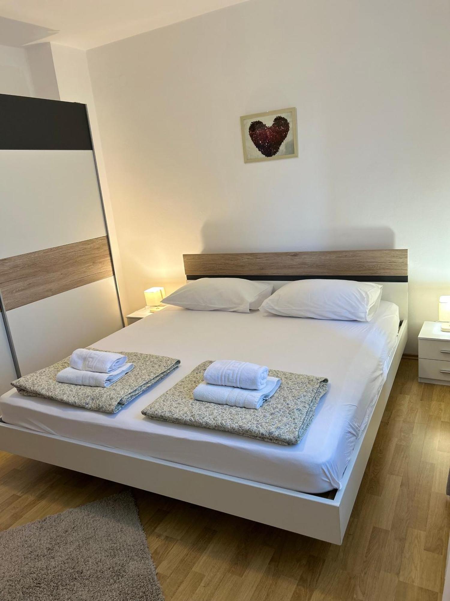 Marina Apartamento Sveti Filip i Jakov